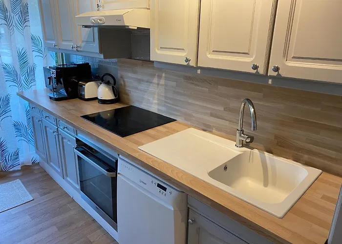 Tropez Spacieux La Florida Apartment *