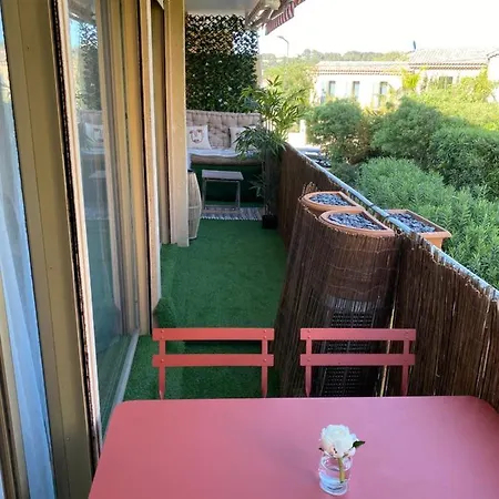 Tropez Spacieux La Florida * Сен-Тропе