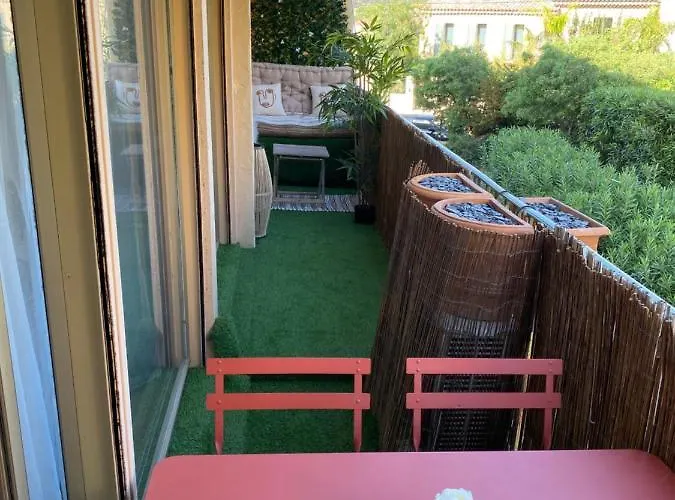 Tropez Spacieux La Florida * 圣特罗佩